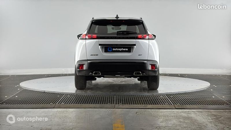 Peugeot 2008 1.2 PureTech 130ch S&S GT EAT8 (image 6)