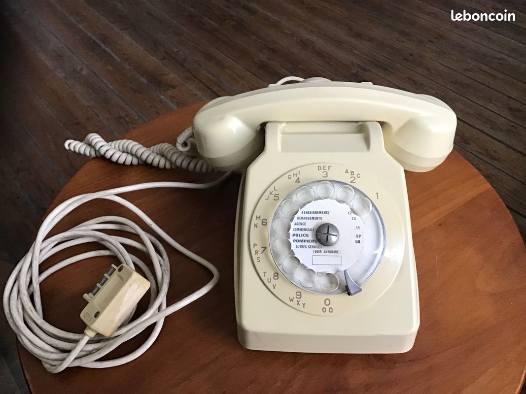 Téléphone Vintage Socotel S63 à Cadran - Blanc/Ivoire - Fabriqué En France