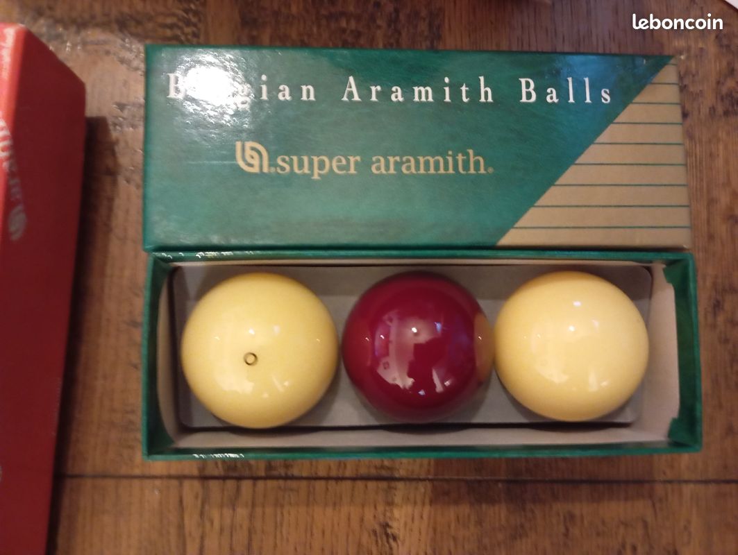Boules de billard francais super Aramith occasion,Q
