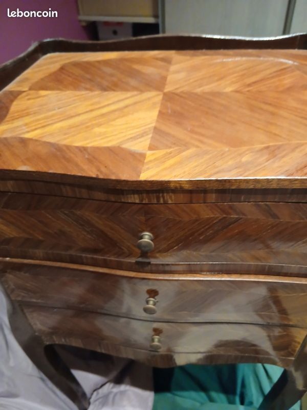 Table de nuit (image 2)