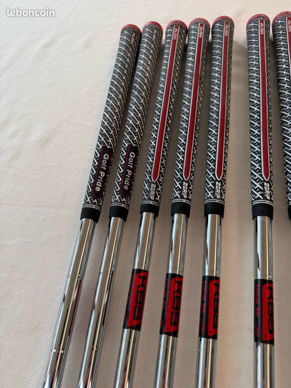 TaylorMade R11 Iron Set 4-P,A KBS S Steel Stiff Flex Right-Handed