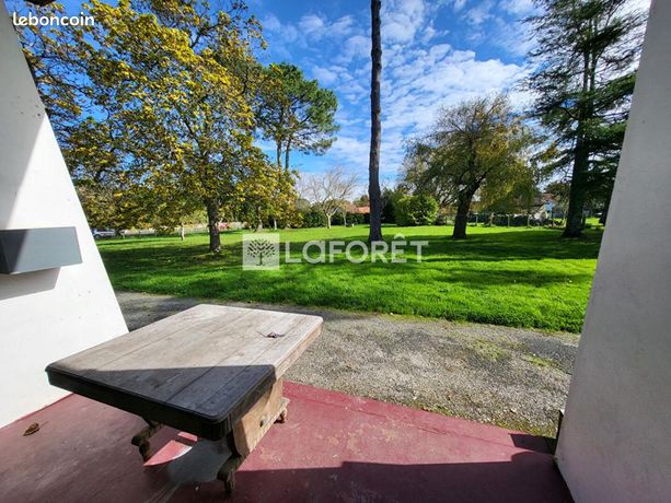 Studio 1 pièce 20 m²