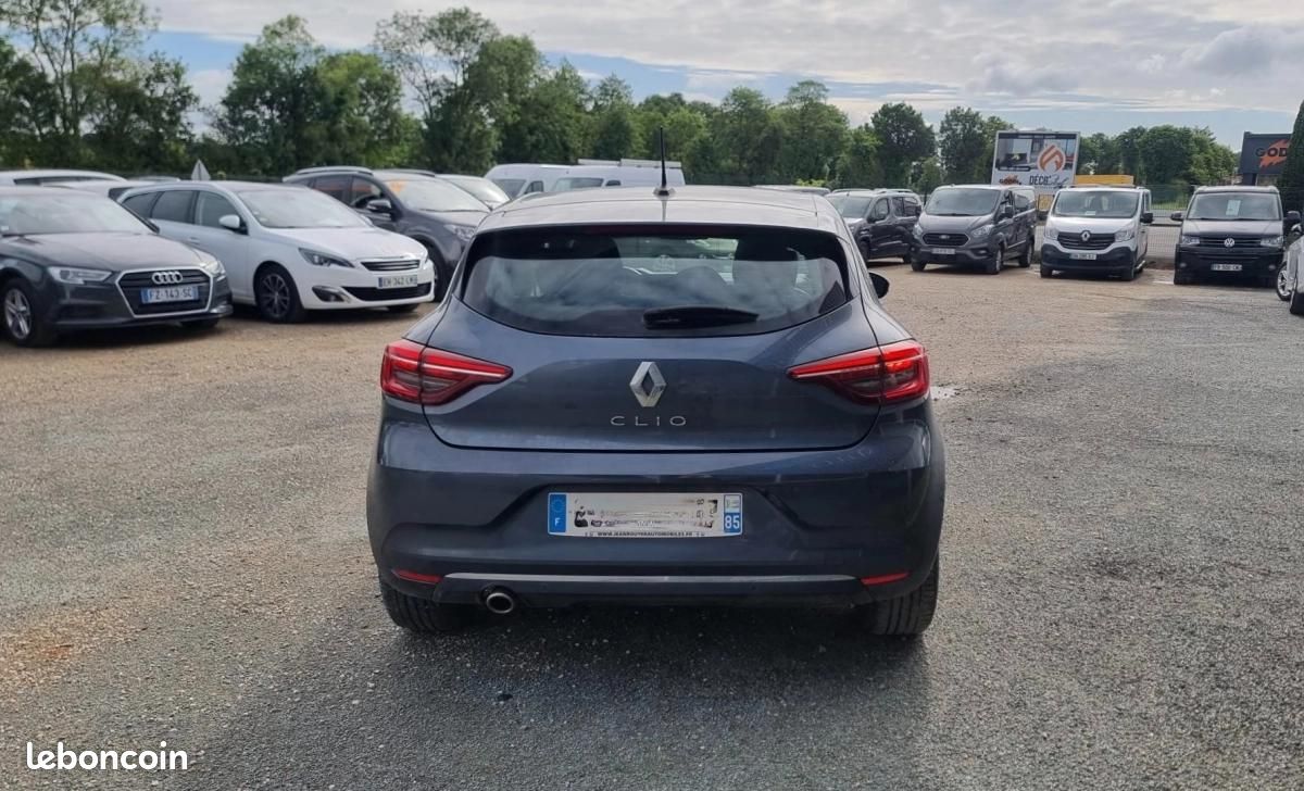 Renault Clio / Garantie 12 mois (image 5)