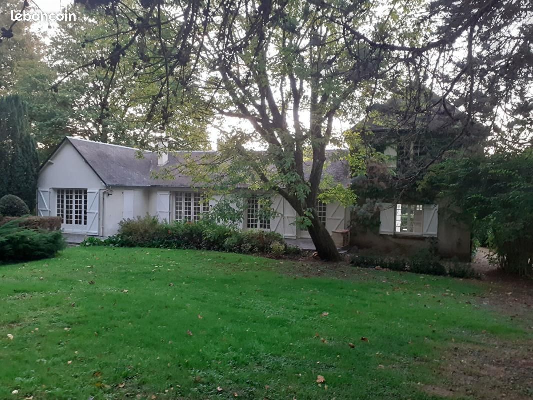 Maison 6 pièces 117 m² · à Baugé-en-Anjou · 117 m² · 182 500 €