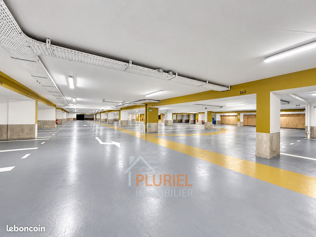 Parking 12 m² · à Strasbourg · 12 m² · 150 €/mois
