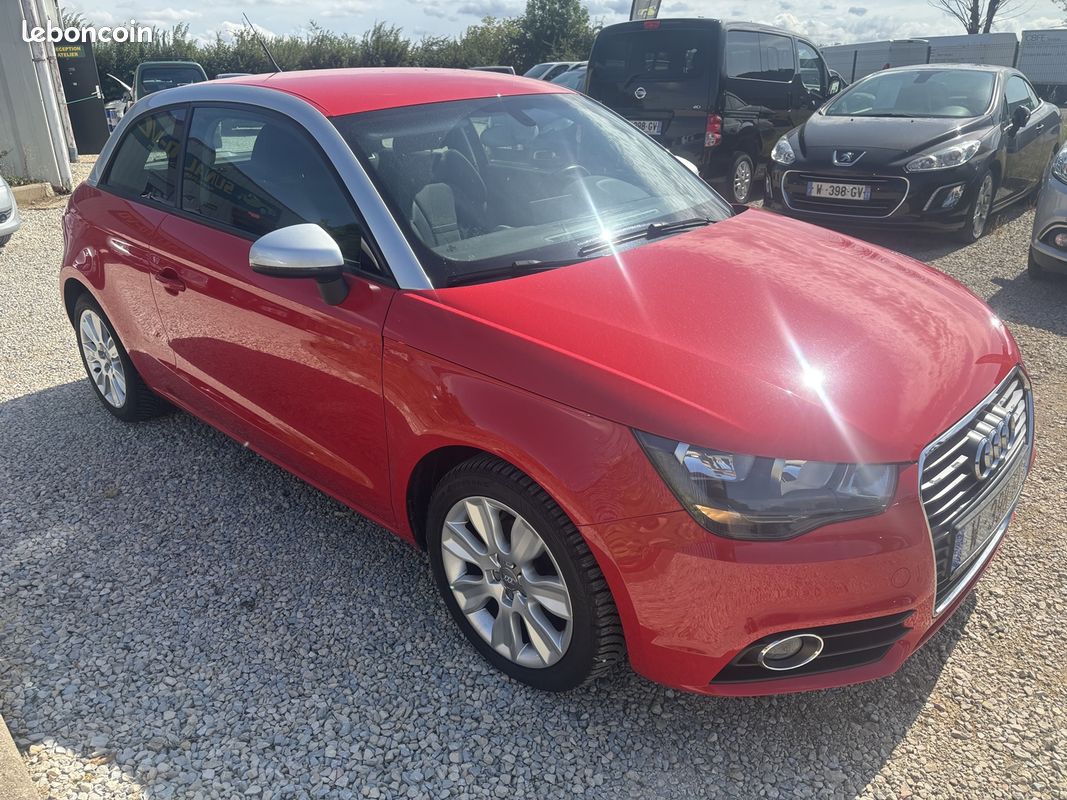 Audi A1 1.2 TFSI 86CH AMBIENTE (image 3)
