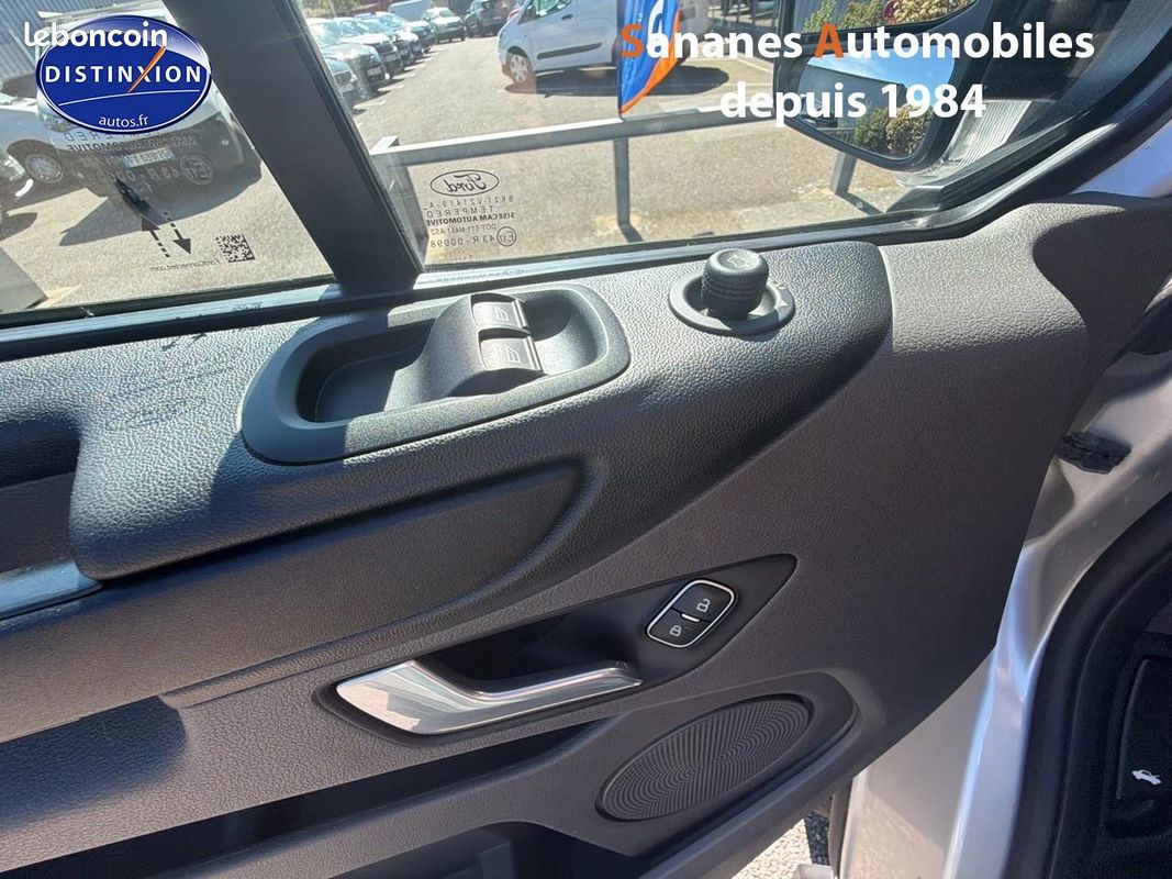 Ford transit custom ford combi 320 2.0 ecoblue 130 l2h1 9pl-tn long trend business (image 20)