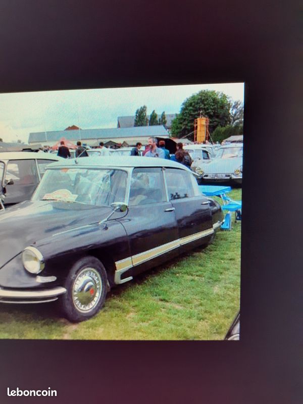Citroen DS-ID Robri pour aile avant (image 1)