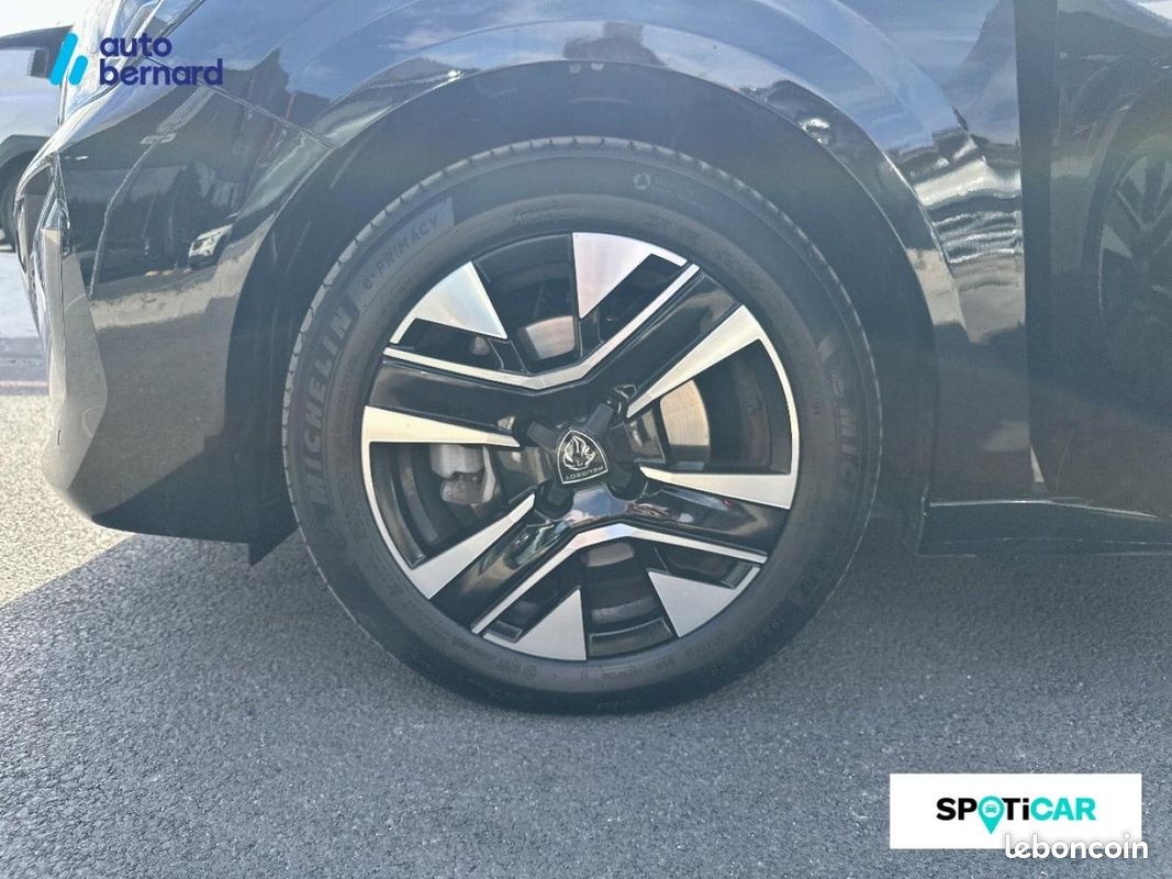 Peugeot 208 1.2 Hybrid 110ch Allure e-DCS6 (image 11)