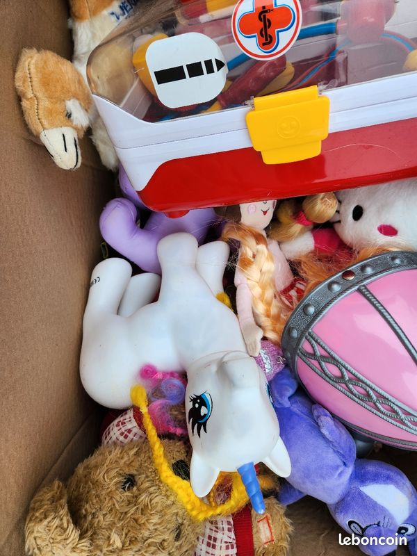 Lot de jouets 3 (image 3)