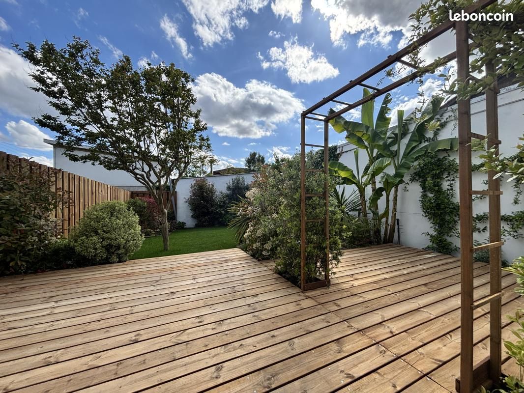 Maison 4 pièces 120 m² · à Bordeaux · 120 m² · 825 000 €