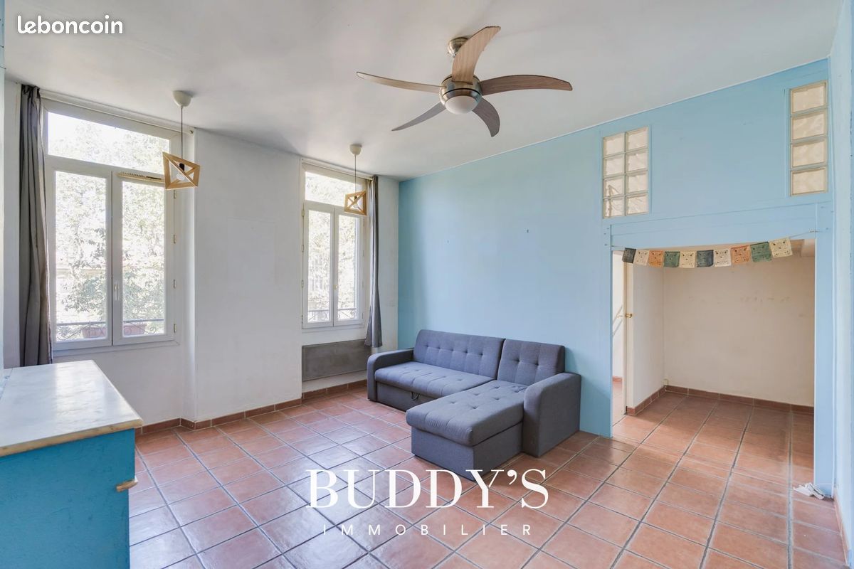 Appartement 3 pièces 67 m² · à Marseille · 67 m² · 215 000 €