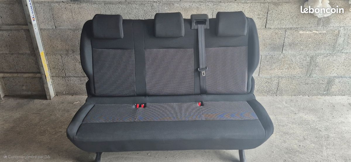 Banquette 3 places arrière Peugeot Citroën Toyota (image 1)