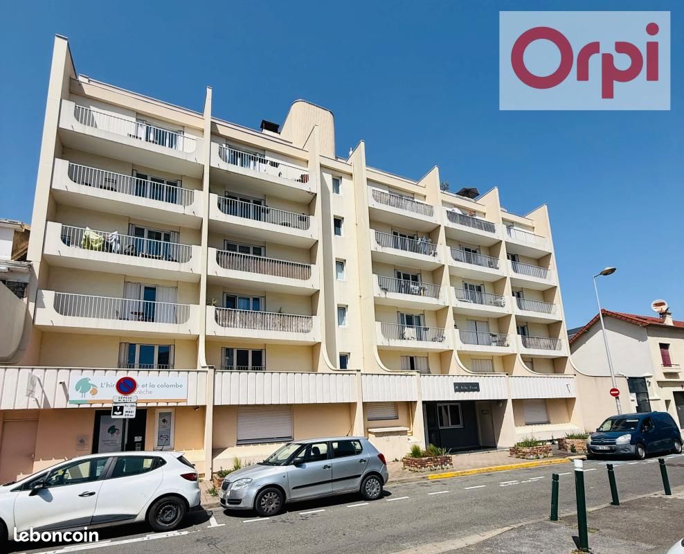 Appartement 1 pièce 40 m² · à Alfortville · 40 m² · 1 090 €/mois