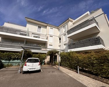 Appartement 330 000 € - 64 m²