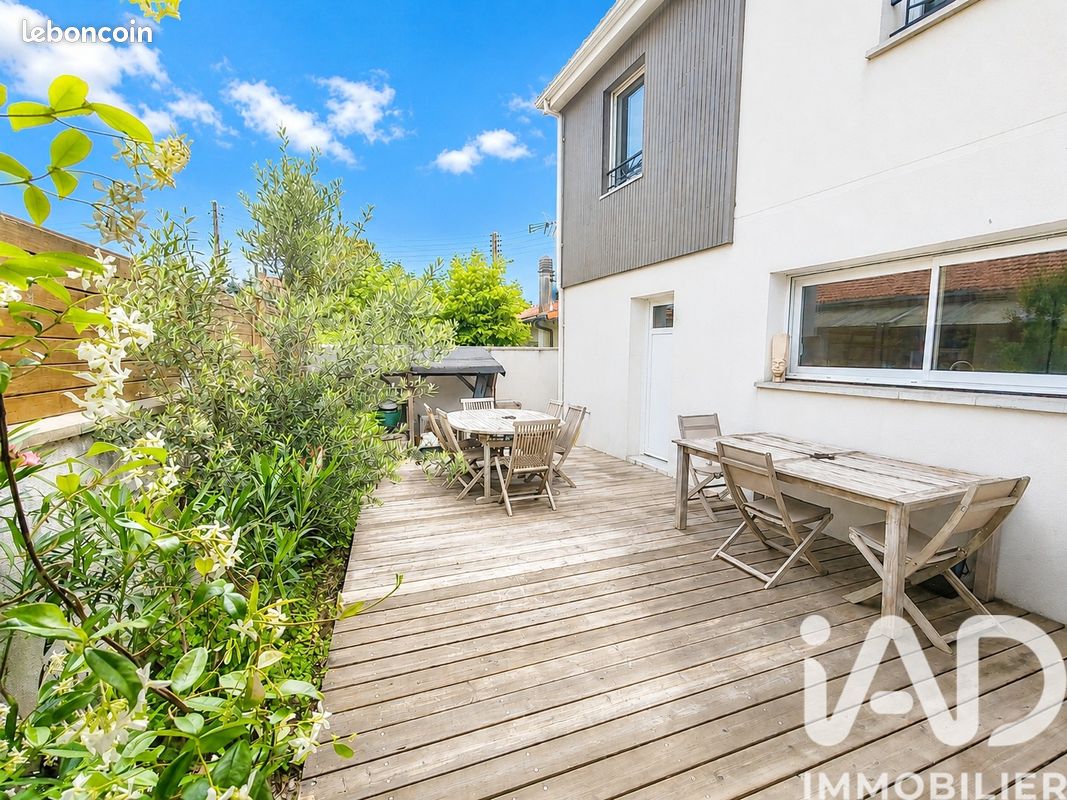 Maison 6 pièces 135 m² · à Bègles · 135 m² · 524 000 €