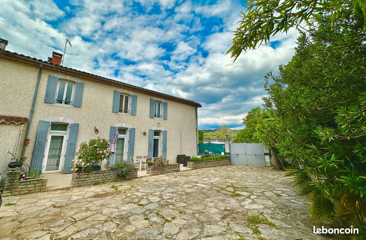 Maison 7 pièces 150 m² · à Alès · 150 m² · 235 000 €