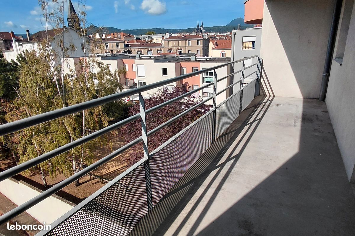Appartement 3 pièces 73 m² · à Clermont-Ferrand · 73 m² · 138 000 €
