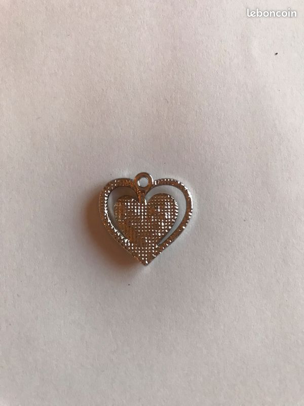 Pendentif double cœur (image 2)