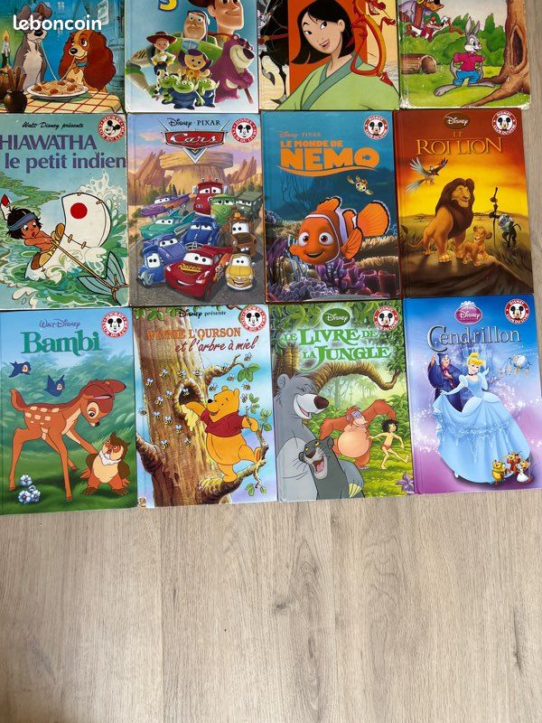Lot de 15 livres Disney (image 3)