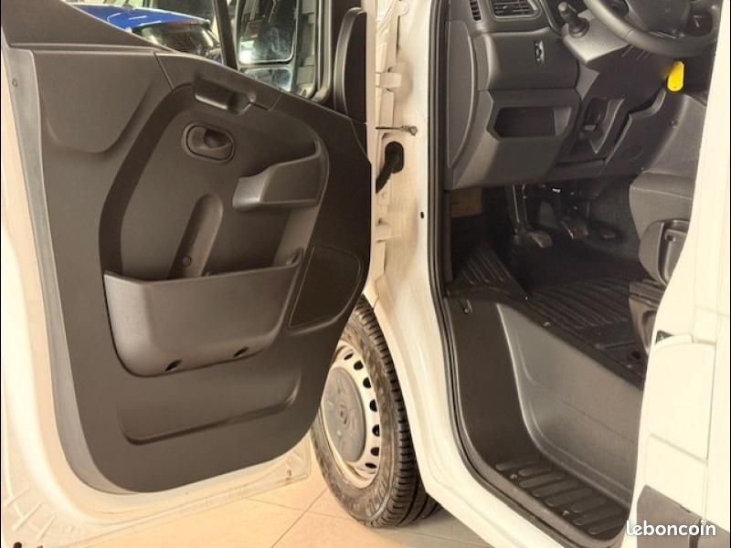 Renault Master Fg F3500 L2H2 2.3 Blue dCi 135ch Confort Euro6E (16591ht) (image 17)
