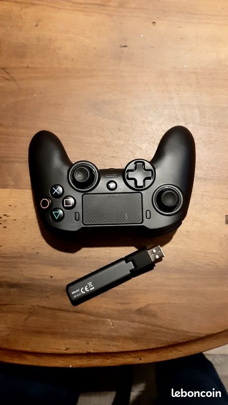 Manette ps4 nacon (image 2)