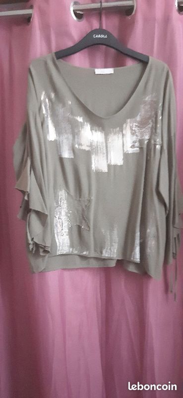 Jolie tunique kaki, 38, marque italienne porte 1 fs, motifs argentés dur le devant, noeud en bas (image 1)