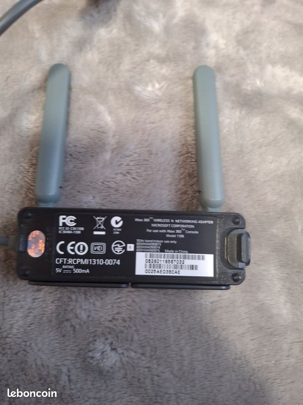 Adaptateur Dongle USB WIFI Double Antenne noir Xbox 360 Fat Phat