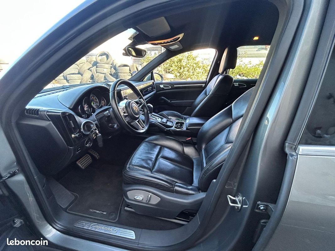 Porsche CAYENNE (958) 3.0 416CH S E-HYBRID (image 6)