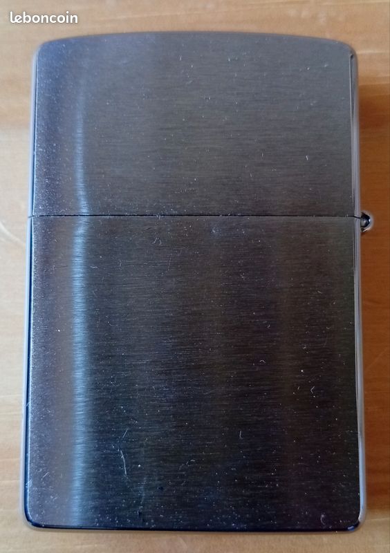 Briquet Zippo Louis Royo (image 3)