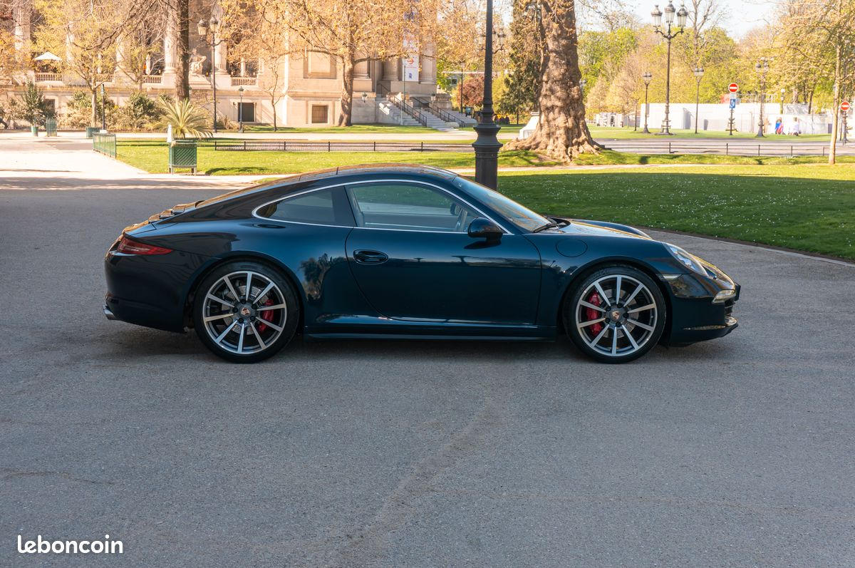 Porsche 991.1 Carrera 4S - Bleu Marine métallisé / Sort de révision / 2e main (image 4)