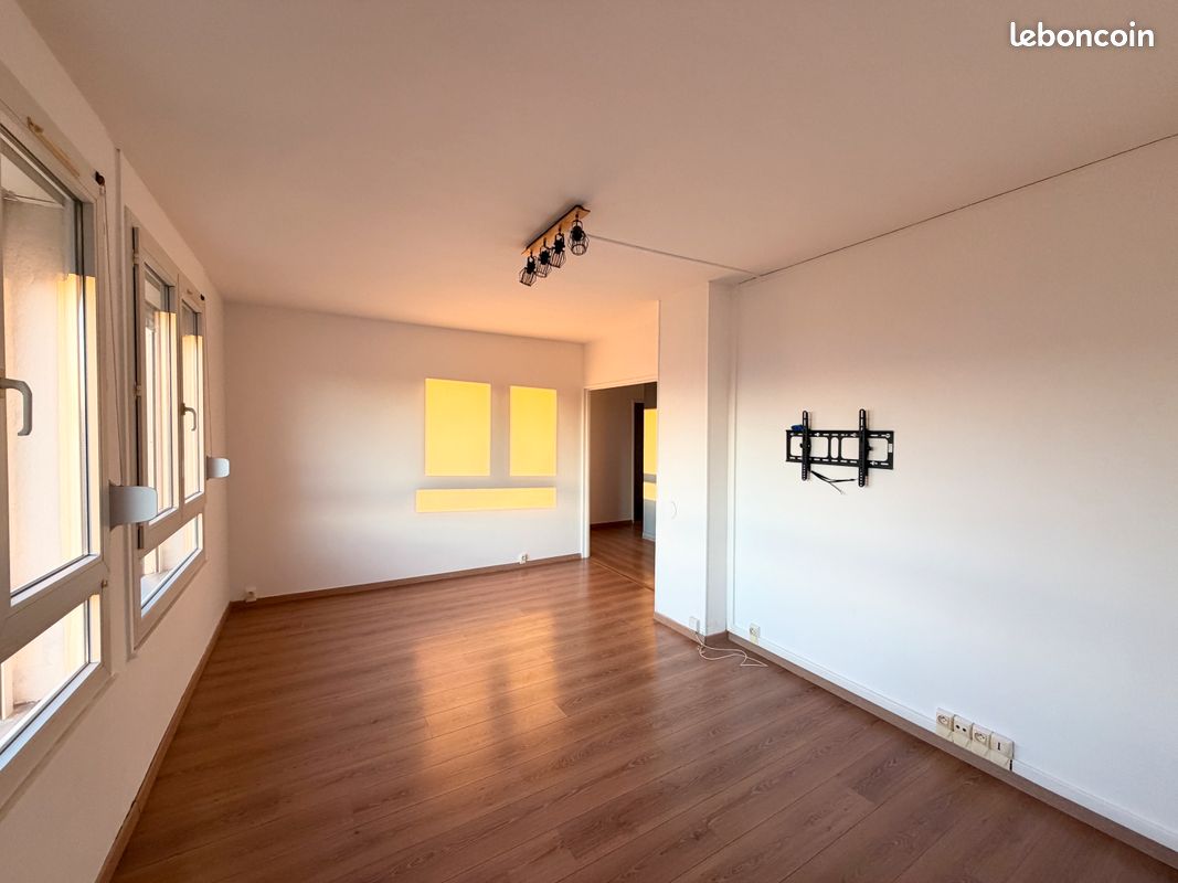 Appartement 2 pièces 49 m² · à Écrouves · 49,1 m² · 65 000 €