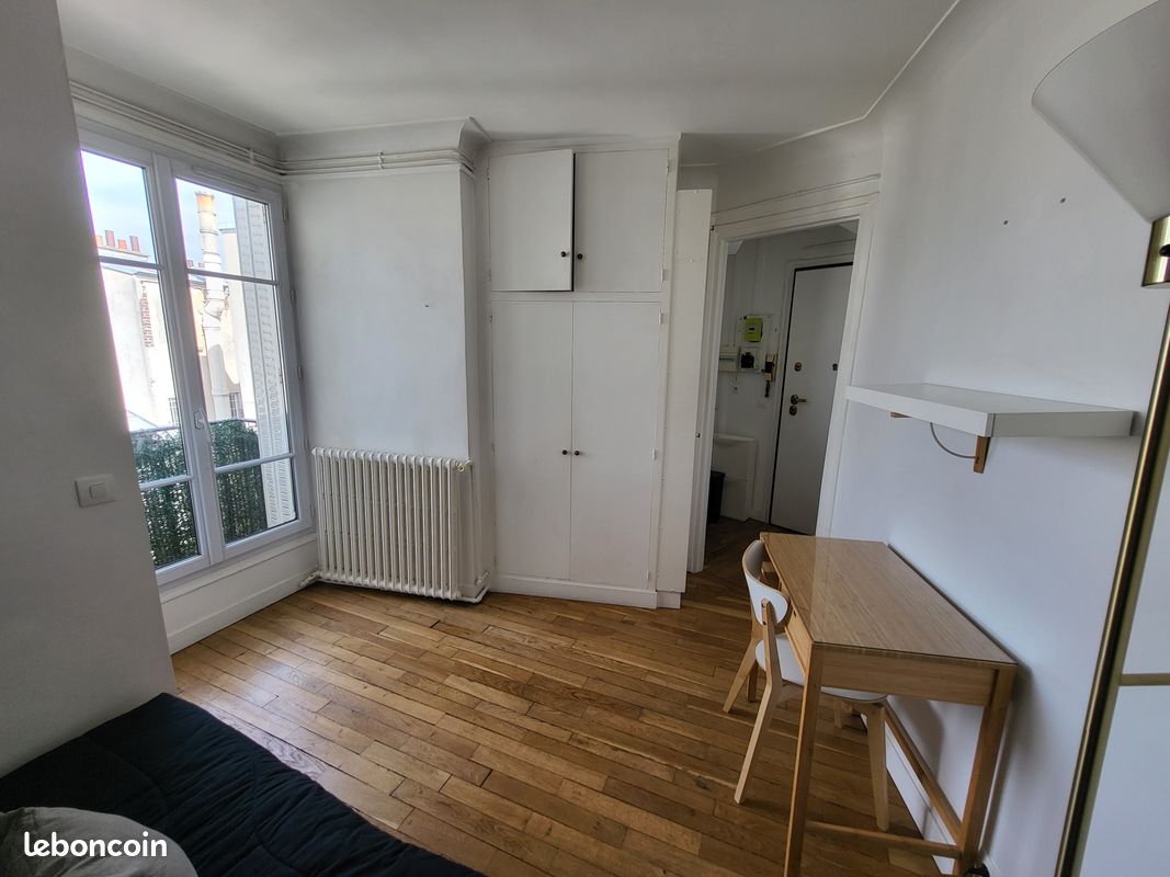 Appartement 1 pièce 15 m² · à Paris · 15 m² · 160 000 €