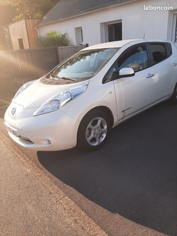 Nissan leaf 30 kwh (image 1)