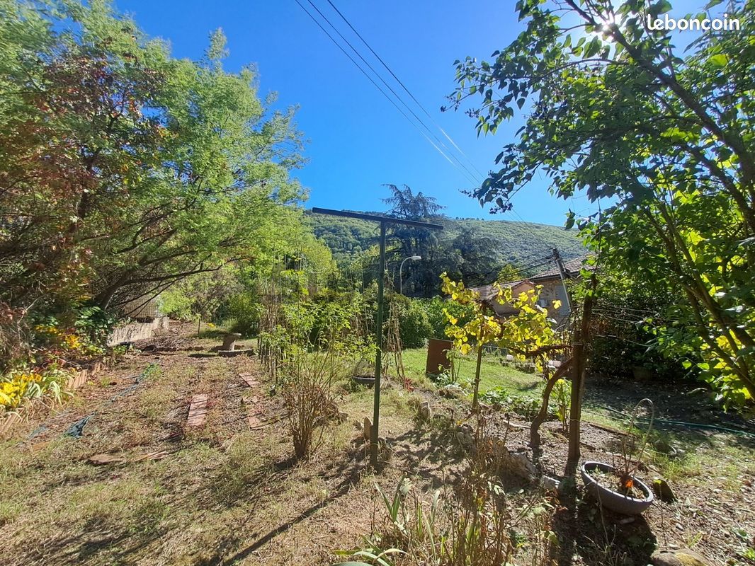 Terrain 567 m² · à Gagnières · 567 m² · 38 000 €