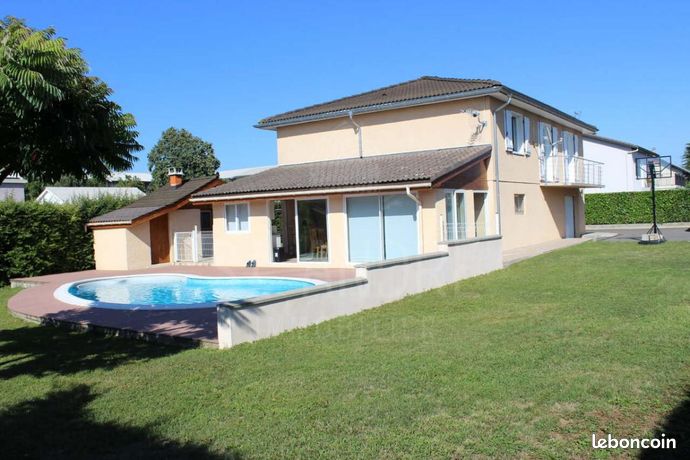 Maison 6 pièces 130 m²
