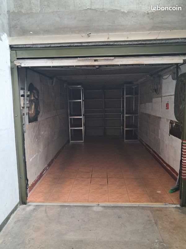 Box garage Jeanne d'arc 13005 · à Marseille · 35 000 €