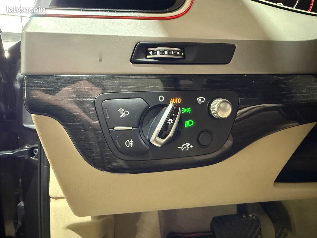 Audi q7 3.0 tdi 272 ch s-line quattro tiptronic /entretiens constructeur / 7 places (image 30)