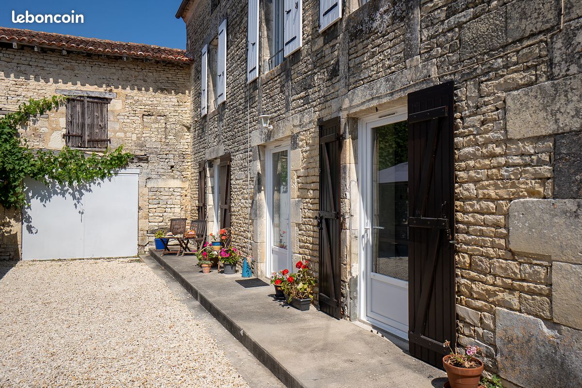 HÉBERGEMENT PROFESSIONNEL - Gîte (La Grue) 16140 secteur AIGRE (image 8)