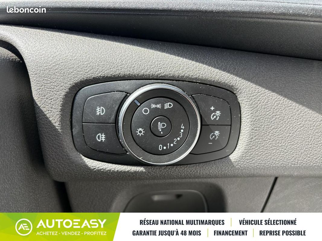 Ford TRANSIT CUSTOM FG Phase 2 270 L1H1 2.0 EcoBlue 105 cv AMBIENTE DPF Fourgon Aménagé (image 10)