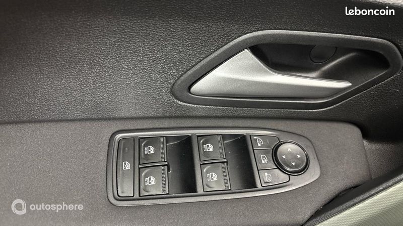 Dacia Duster 1.2 mild hybrid 130ch Extreme (image 30)