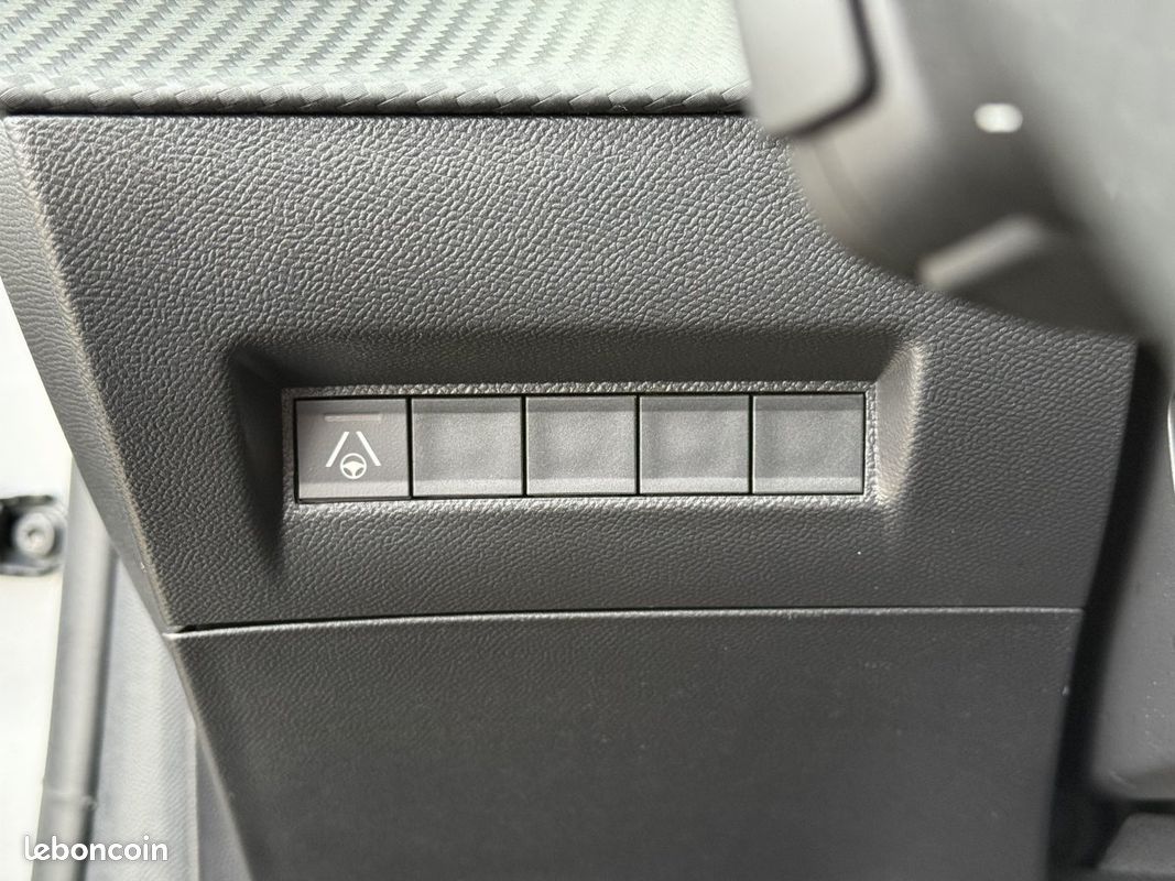 Peugeot 208 (2) Hybrid 110 e-DCS6 GT (image 5)