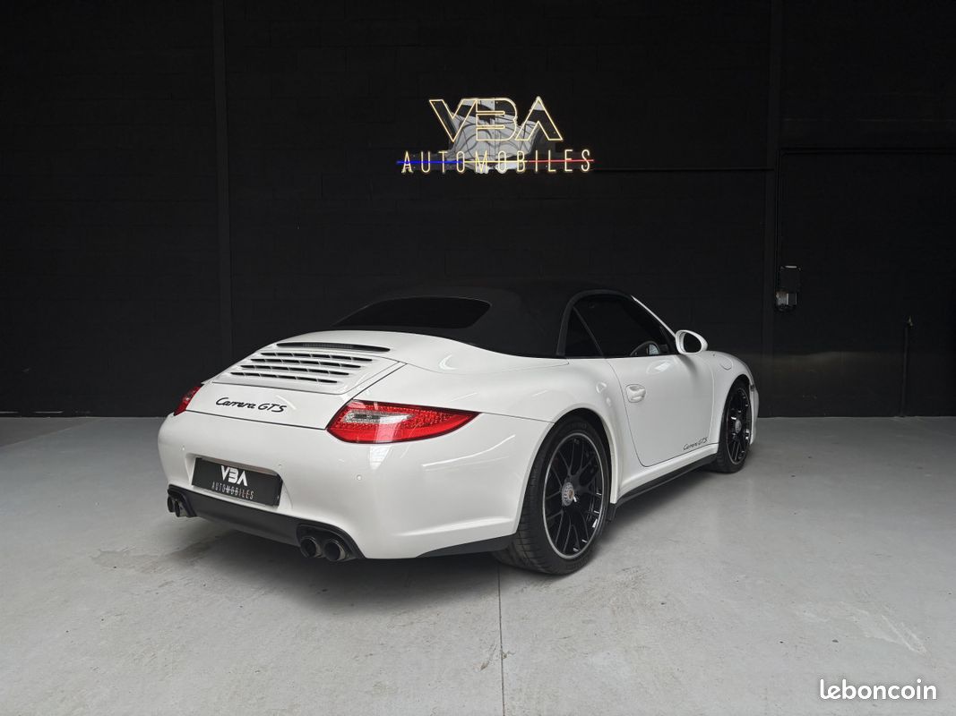 Porsche 911 (6) Carrera GTS Cabriolet (image 32)