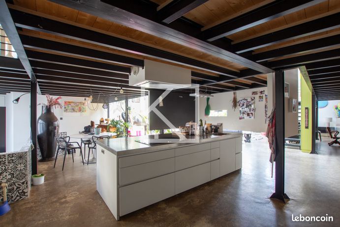 Maison 12 pièces 500 m² — 5