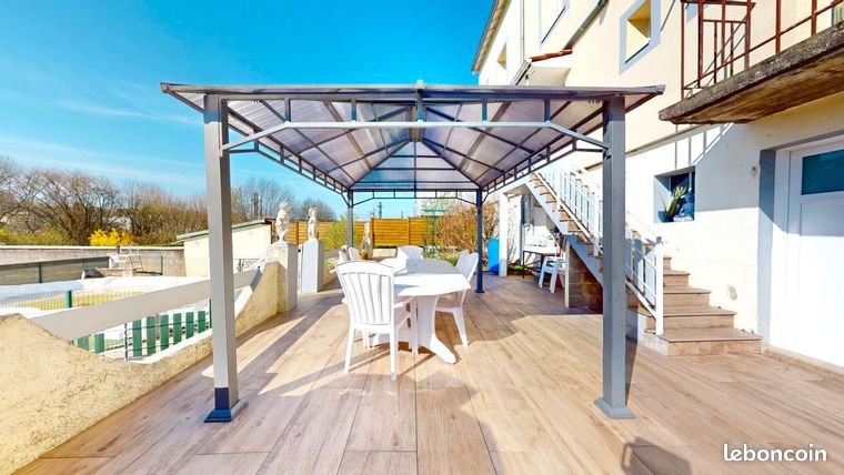 Maison 6 pièces 135 m²