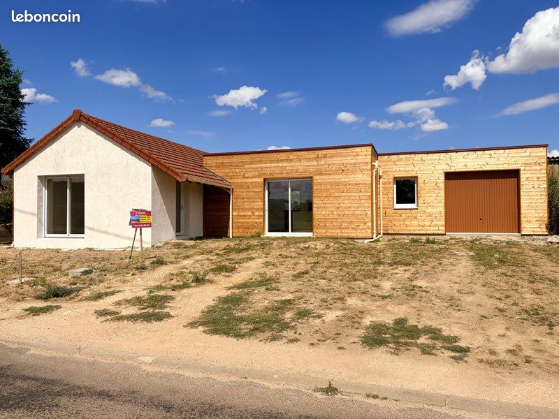 Maison 5 pièces 98 m² · à Genouilly · 98 m² · 179 000 €