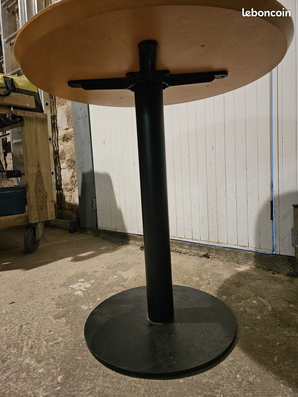 Table de bar (image 7)