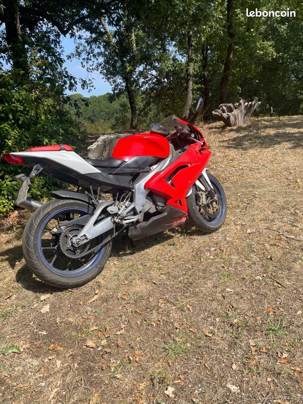 Aprilia rs 125 (image 2)