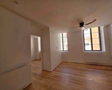 Appartement 2 pièces neuf 40m² 1er étage - Centre Tarbes - Étudiant