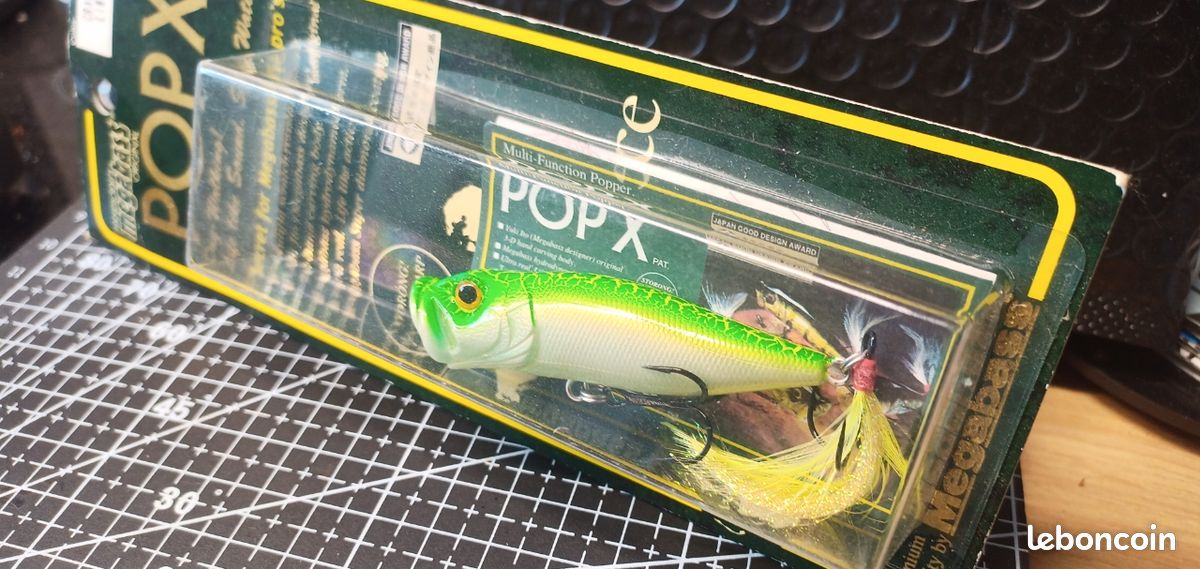 Lot de leurres megabass de surface - Sport & Plein air